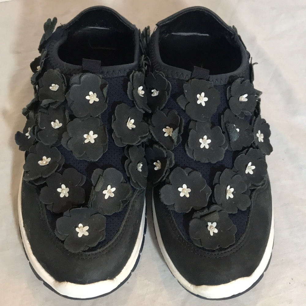 “MARC CAIN” Navy Leather Floral Sneakers. - Picture 3 of 12